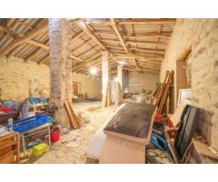 Chalet en Venta en Echarren de Guirguillano, Navarra