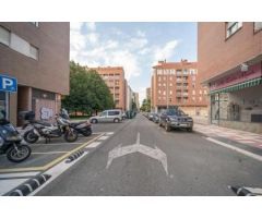 Local comercial en Venta en Salinas de Pamplona, Navarra