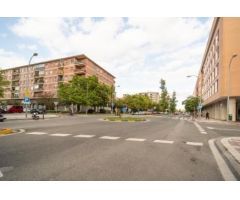 Local comercial en Venta en Salinas de Pamplona, Navarra