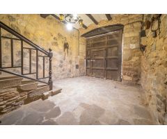 Casa de Pueblo en Venta en Puente la Reina/Gares, Navarra