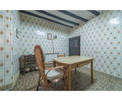 Casa de Pueblo en Venta en Puente la Reina/Gares, Navarra