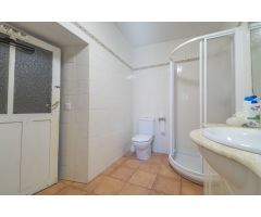 Casa de Pueblo en Venta en Puente la Reina/Gares, Navarra