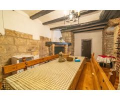 Casa de Pueblo en Venta en Puente la Reina/Gares, Navarra