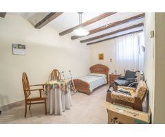 Casa de Pueblo en Venta en Puente la Reina/Gares, Navarra