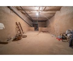 Casa de Pueblo en Venta en Puente la Reina/Gares, Navarra