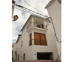 Chalet en Venta en Chulilla, Valencia