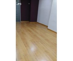 Local comercial en Alquiler en Valencia de las Torres, Valencia