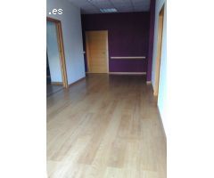 Local comercial en Alquiler en Valencia de las Torres, Valencia