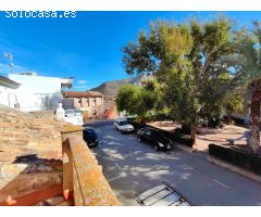 Chalet en Venta en Algueña, Alicante