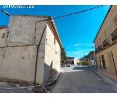 Chalet en Venta en Algueña, Alicante