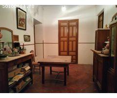 Casa de Pueblo en Venta en La Calzada de Calatrava, Ciudad Real