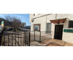 Local comercial en Alquiler en Campo Real, Madrid