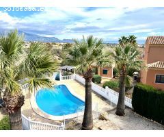 Terraced Houses en Venta en la Nucia, Alicante