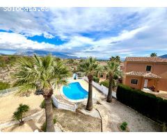 Terraced Houses en Venta en la Nucia, Alicante