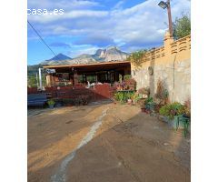 Chalet en Venta en la Nucia, Alicante