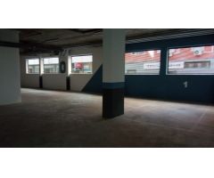 Se vende plaza de parking a metros de Vialia