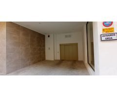Se vende plaza de parking a metros de Vialia