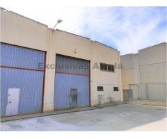 SE VENDEN DOS NAVES INDUSTRIALES EN POLIGONO INDRUSTRIAL LOS BORDALES DE VILLALBILLA (MADRID)