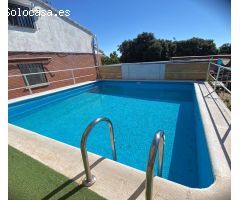 CHALET CON PISCINA