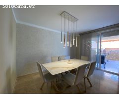 VENTA DE CHALET PAREADO CON PISCINA EN VILLALBILLA
