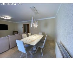 VENTA DE CHALET PAREADO CON PISCINA EN VILLALBILLA