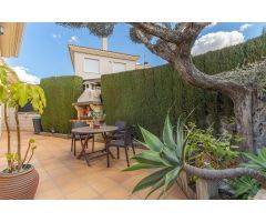 EXCLUSIVO CHALET EN ZONA CLUB DE CAMPO (ELDA)