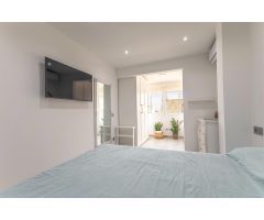 PRECIOSO ATICO, LISTO PARA VIVIR EN UNA ZONA TRANQUILA Y A UN PASO DEL MAR