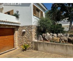 Chalet en Venta en Palau-Solitá i Plegamans, Barcelona