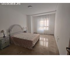 Piso en Alquiler en Línea de la Concepción, La, Cádiz