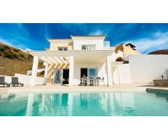 Chalet en Venta en Torrox Costa, Málaga