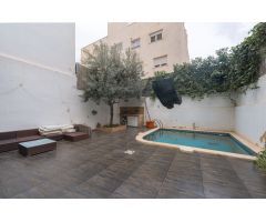 Casa de Pueblo en Venta en Valencia de las Torres, Valencia
