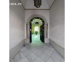 CASA PALACIO EN FUENTE DE CANTOS
