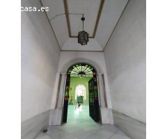 CASA PALACIO EN FUENTE DE CANTOS