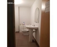 Local comercial en Alquiler en A Coruña, La Coruña