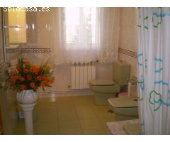 Chalet en Venta en Mugardos, La Coruña