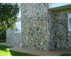 Chalet en Venta en Mugardos, La Coruña
