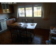 Chalet en Venta en Bergondo, La Coruña