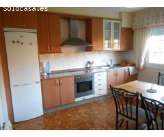 Chalet en Venta en Bergondo, La Coruña