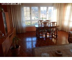 Chalet en Venta en Bergondo, La Coruña