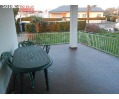 Chalet en Venta en Bergondo, La Coruña