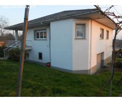 Chalet en Venta en Bergondo, La Coruña