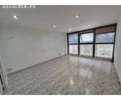 Local comercial en Alquiler en A Coruña, La Coruña