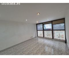 Local comercial en Alquiler en A Coruña, La Coruña