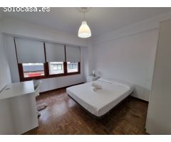 Piso en Alquiler en A Coruña, La Coruña