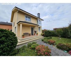 Chalet en Venta en Bergondo, La Coruña