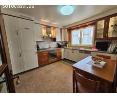 Chalet en Venta en Bergondo, La Coruña