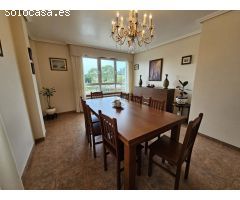 Chalet en Venta en Bergondo, La Coruña