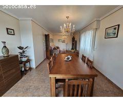 Chalet en Venta en Bergondo, La Coruña