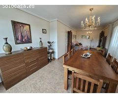 Chalet en Venta en Bergondo, La Coruña