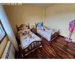 Chalet en Venta en Bergondo, La Coruña